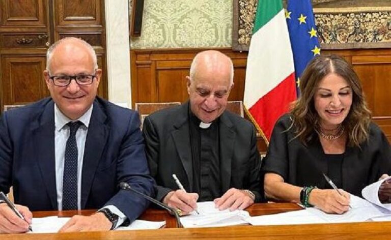 Giubileo 2025: siglato protocollo per accoglienza turistica tra Santanchè, Gualtieri e Santa Sede